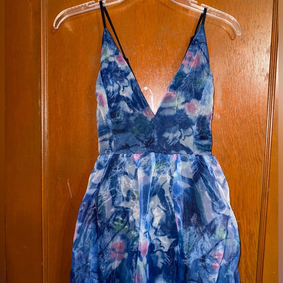 NWT lulus maxi dress - Picture 2 of 9